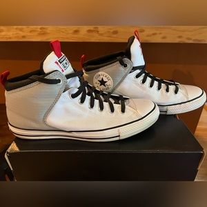 listing-status-banner